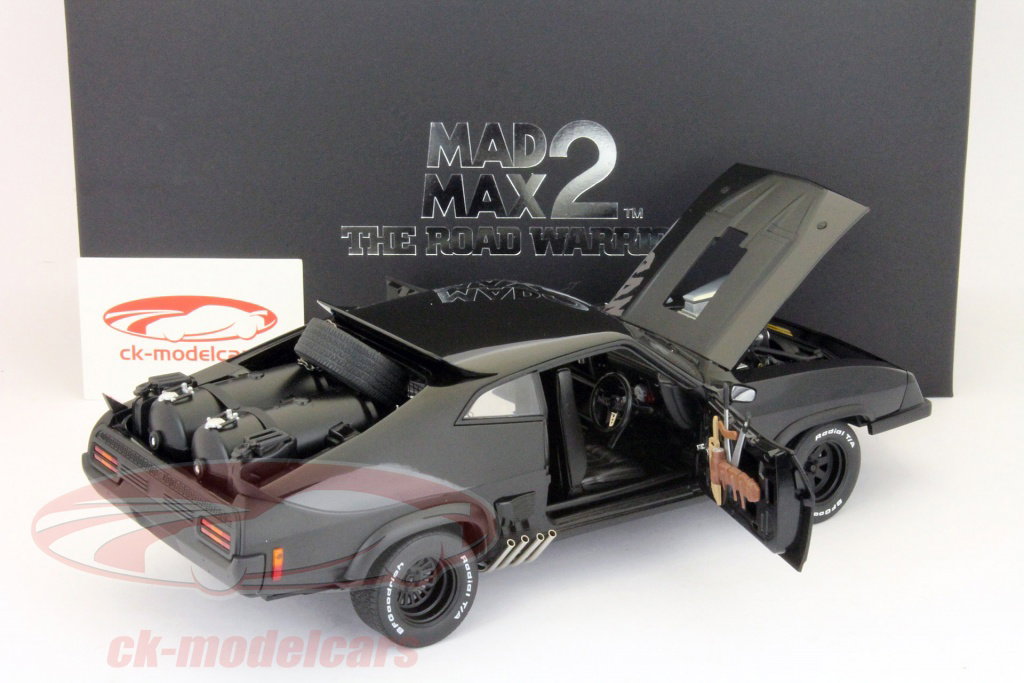 AUTOart 1:18 Ford Falcon XB GT The Road Warrior Interceptor Mad