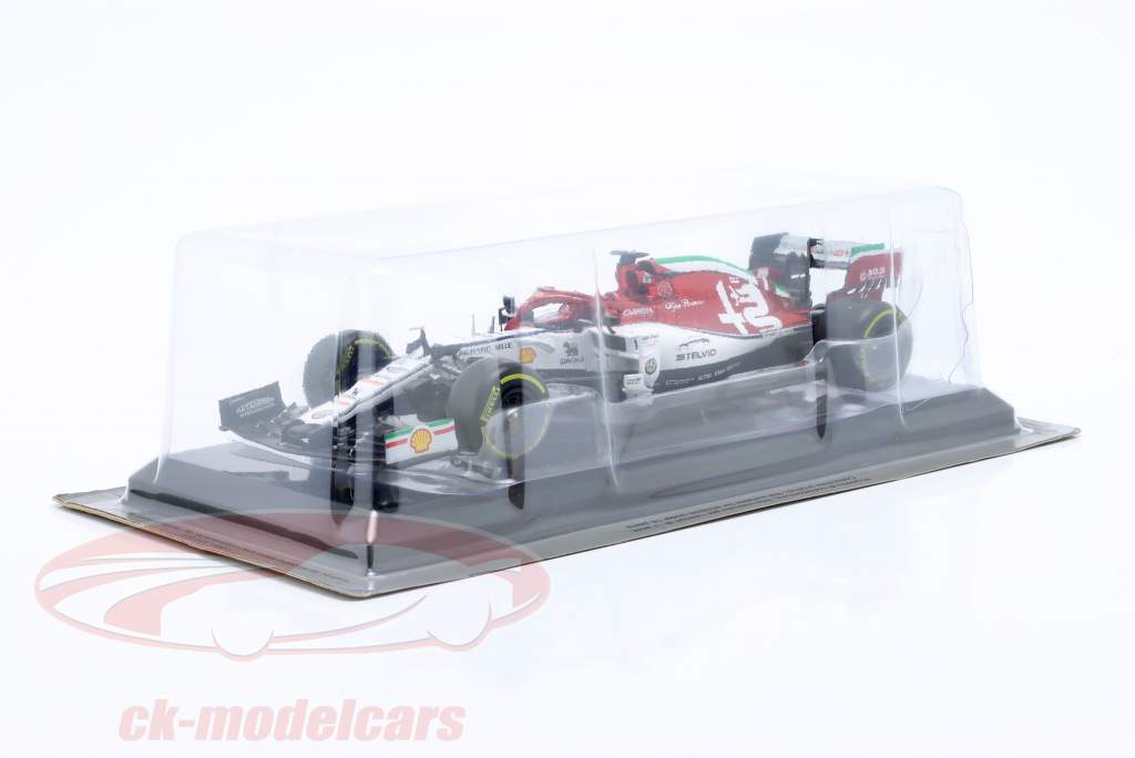 Premium Collectibles 1:24 Kimi Räikkönen Alfa Romeo Racing C38 #7