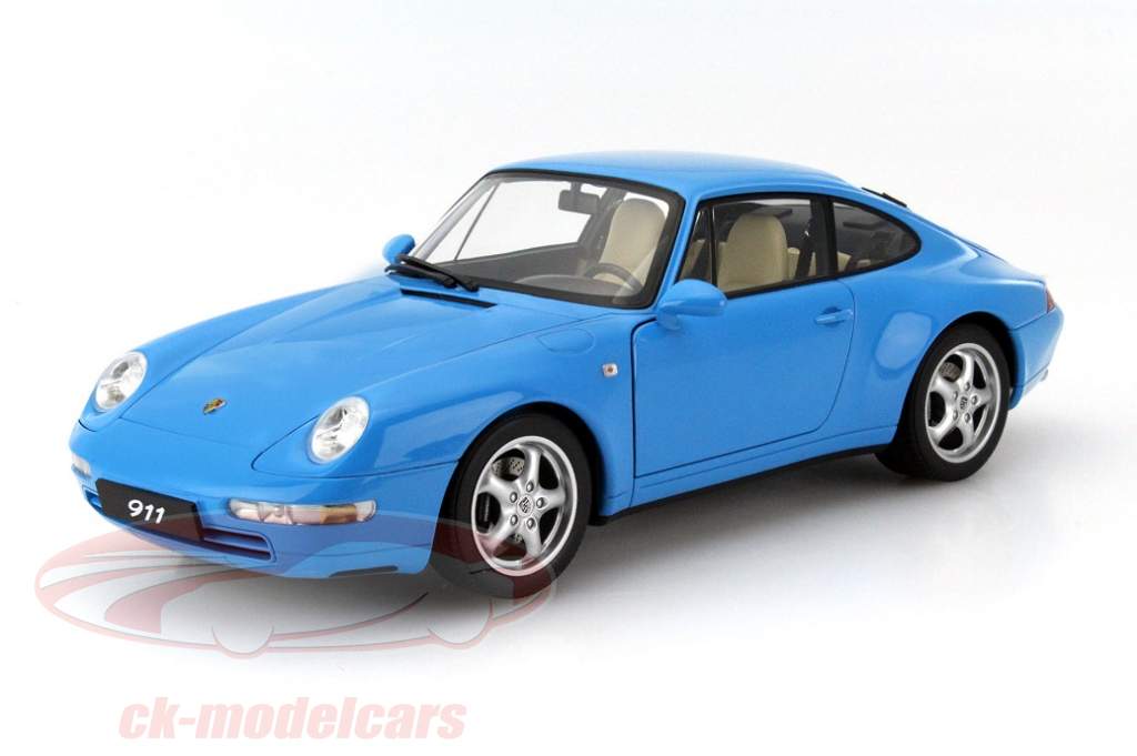 Eternally beautiful memory - Porsche 993 by AutoArt 1:18