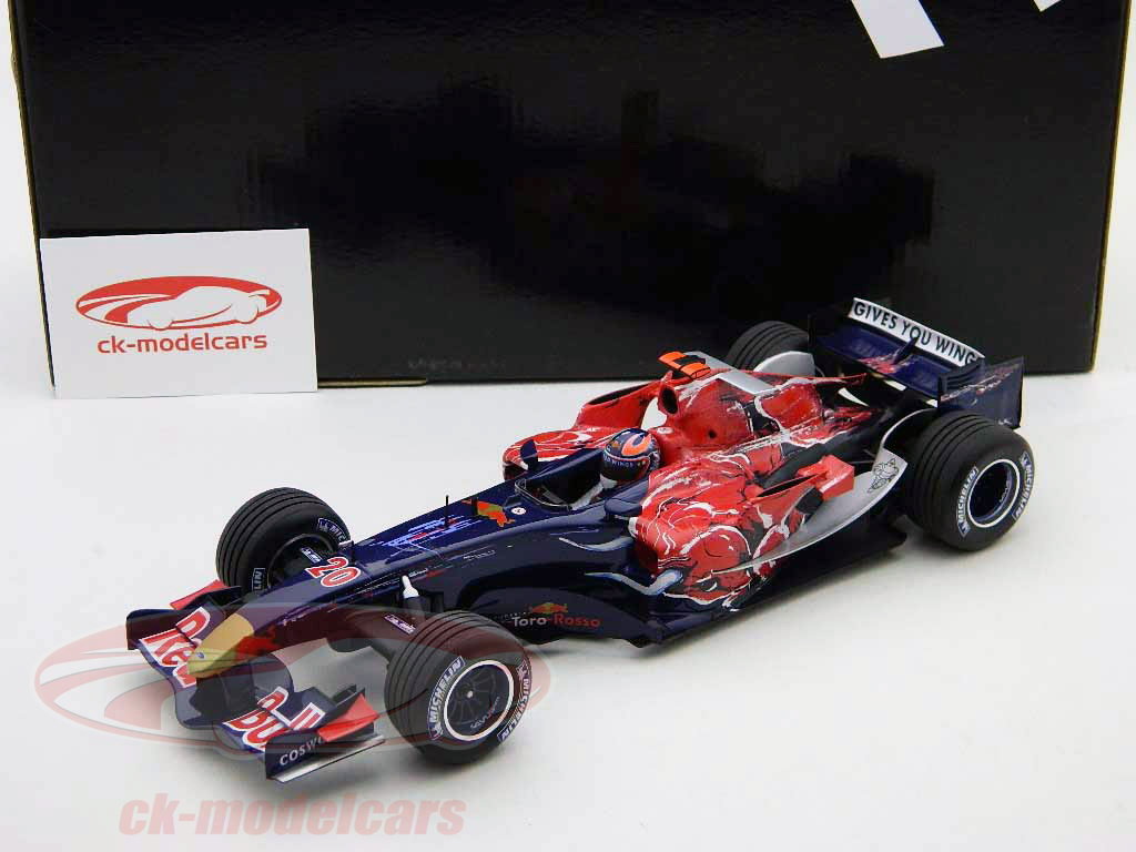 Minichamps 1:18 V. Liuzzi Toro Rosso Cosworth STR1 formula one