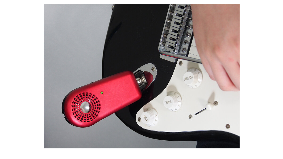 どこでも手軽にセッション！ギタリストにオススメな超小型アンプ内蔵