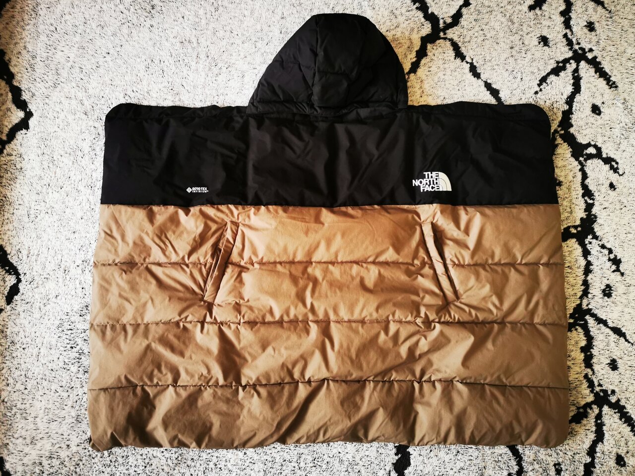 実用レポ】ザ・ノース・フェイス「マルチシェルブランケット」で実感