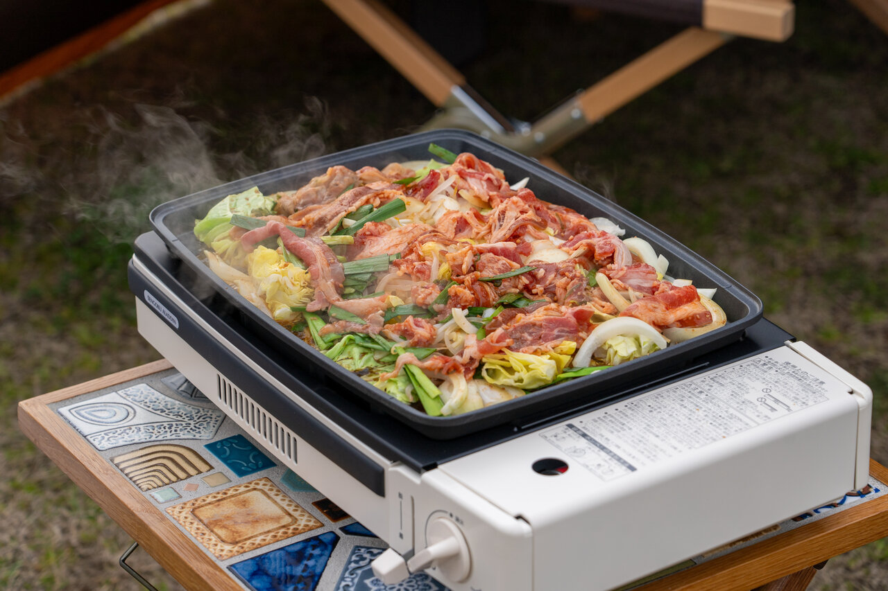 高火力と手軽さを両立！アウトドアでも便利なホットプレート