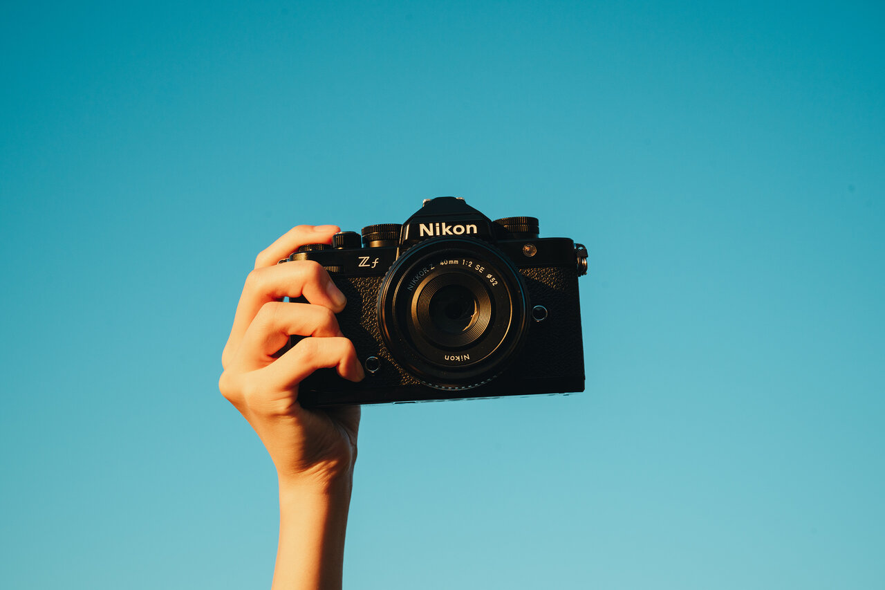 かけがえのない瞬間を形に。フルサイズミラーレス「Nikon Z f」で