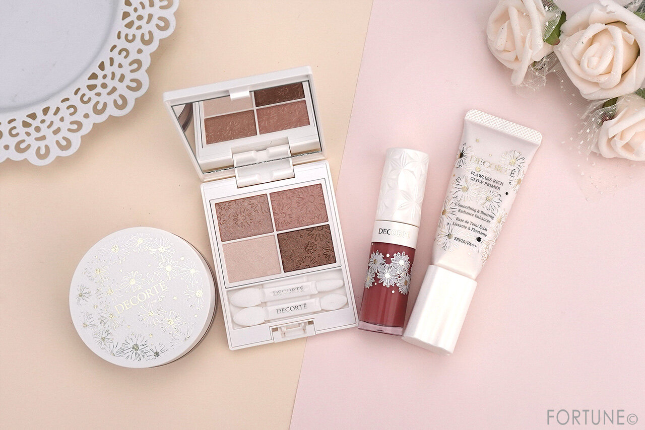 コスメデコルテ2024クリスマスコフレ｜人気パウダー入り『ホワイト