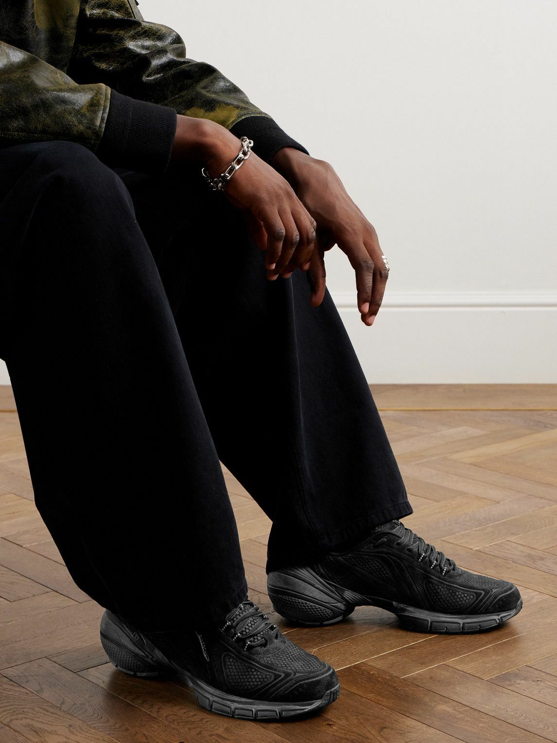 Givenchy - TK-MX Suede Sneakers - Black Givenchy