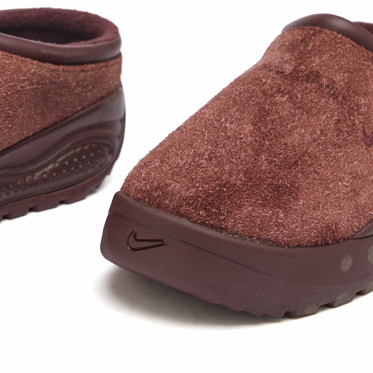 Nike Women's Acg Rufus Sneaker in Burgundy/White/Red Nike