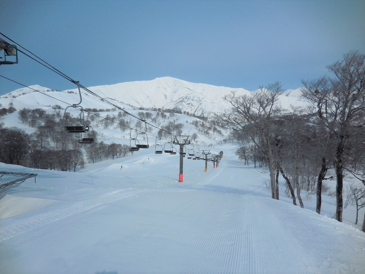 奥只見丸山スキー場　リフト一日券ランチ券付き2枚セット P00017E7D8.jpg?v=1&size=