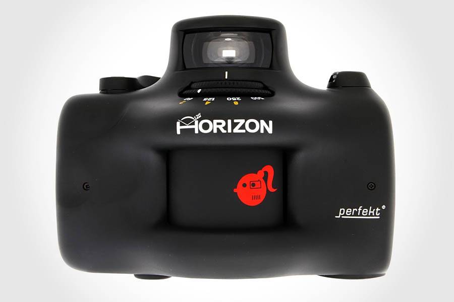 User Review: Horizon Perfekt · Lomography