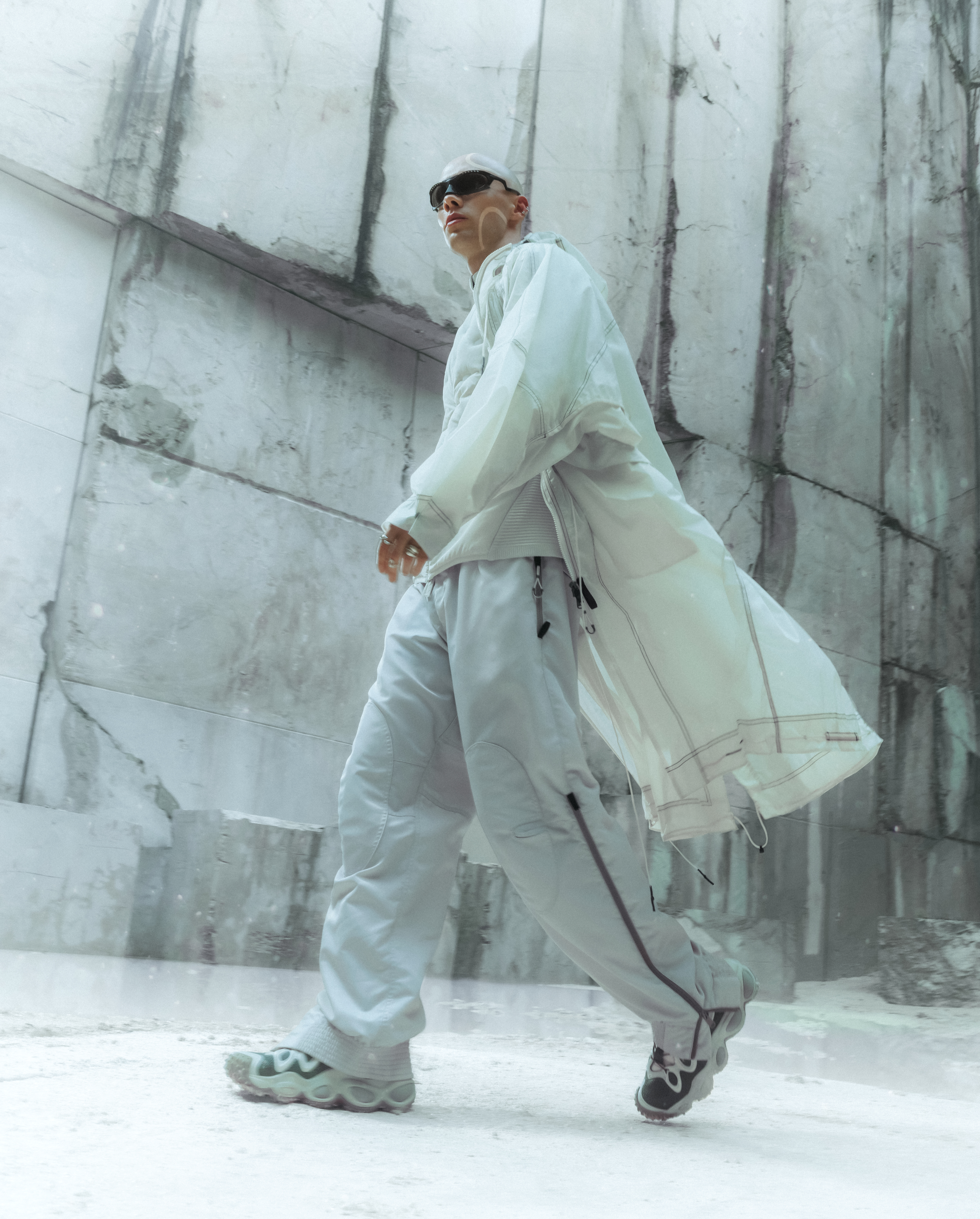 彫刻と科学の融合：OAKLEY® LATITUDE 2025年秋冬コレクション