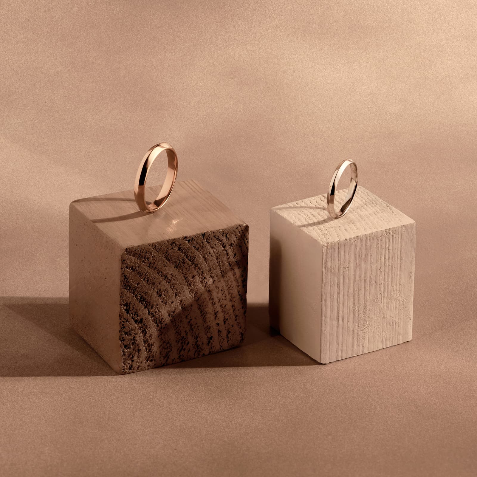 結婚指輪 18金ホワイトゴールド Ariane Love 2,5 mm