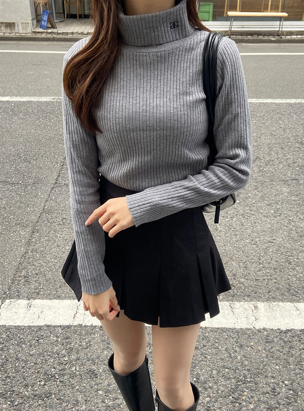 ロゴ刺繍タートルネックリブニットトップス[ru1063] | レディース