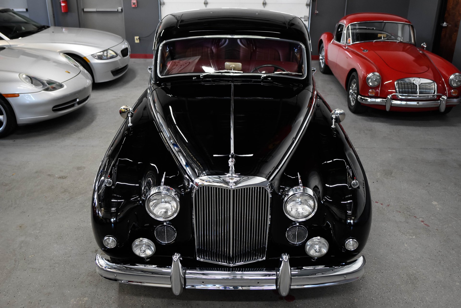 1961 Jaguar Mark IX | Frazier Motorcar Company, LLC