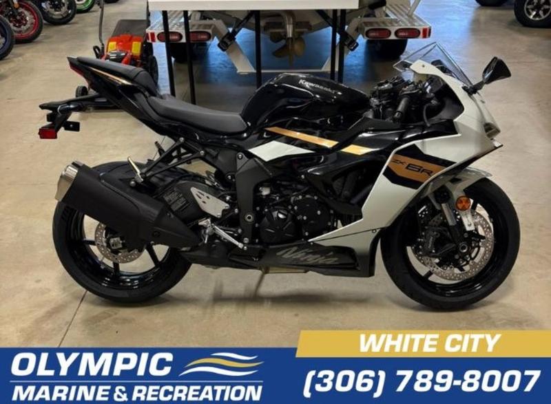 2026 Kawasaki Ninja ZX-6R | Precision. Power. Performance. Stock