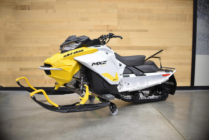 2025 Ski-Doo MXZ® NEO® 600 EFI - 40 120 Cobra 1.0 | Action Power