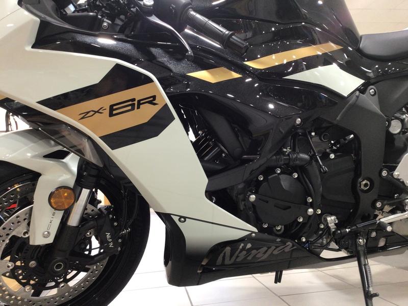 0F83B1C2-E820-451C-9FE1-