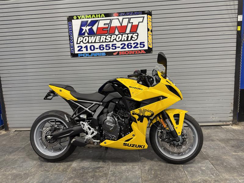 2024 Suzuki GSX-8R | Kent Powersports