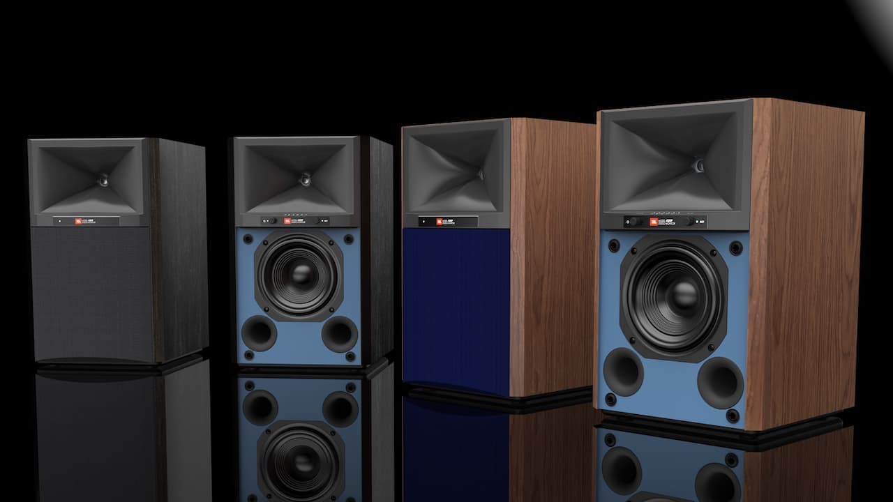 CES 2022: JBL 4305P Studio Monitor Powered Bookshelf Loudspeakers
