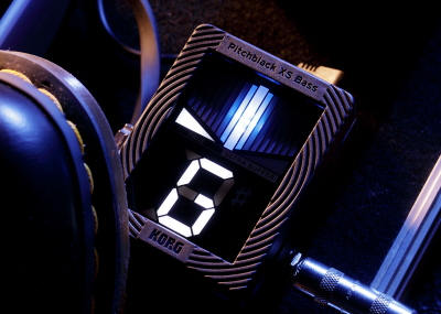 Pitchblack XS Bass - CHROMATIC PEDAL TUNER | KORG (Japan)