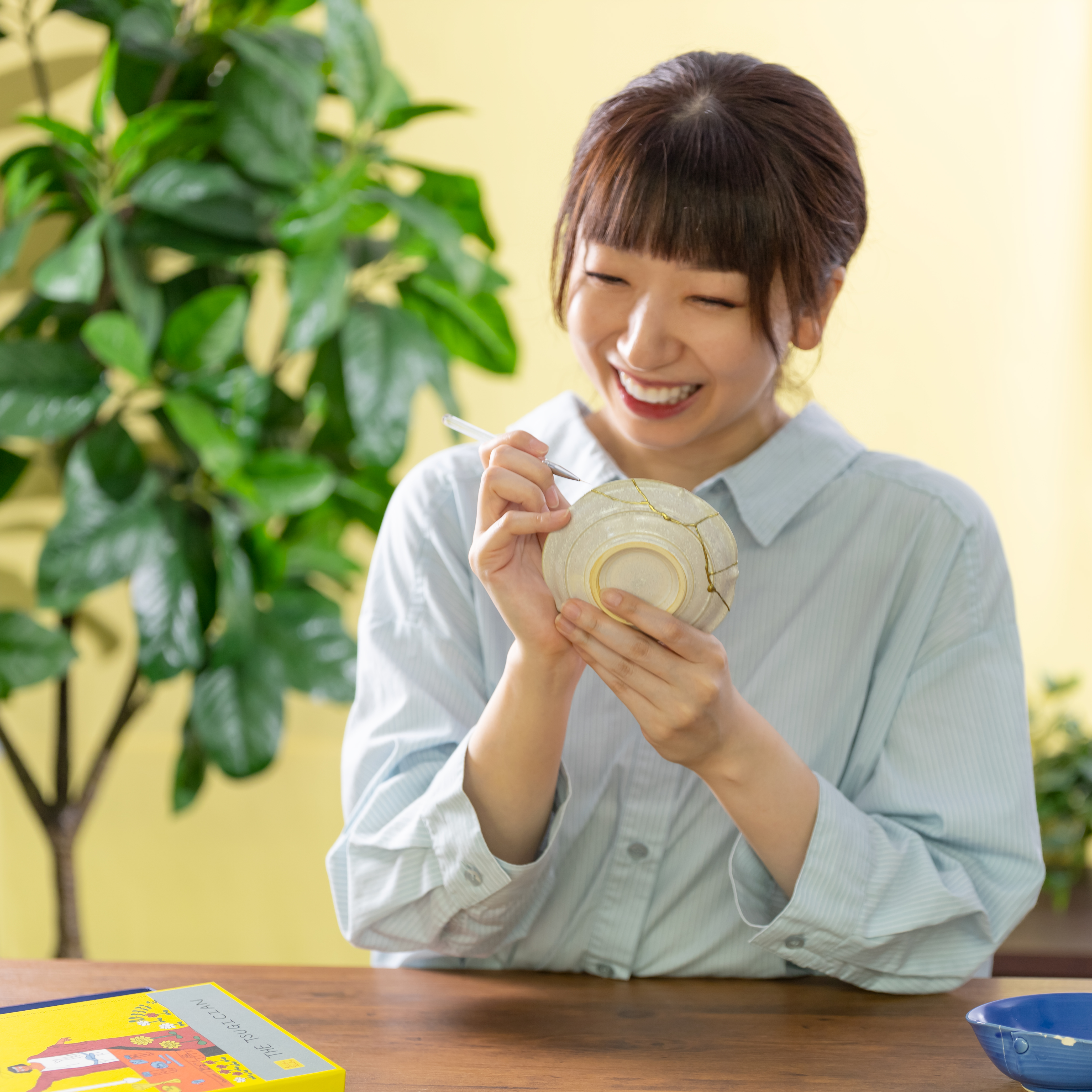 90分で完成！UVライトを使った簡易金継ぎキット「ザ・ツギシャン」が9