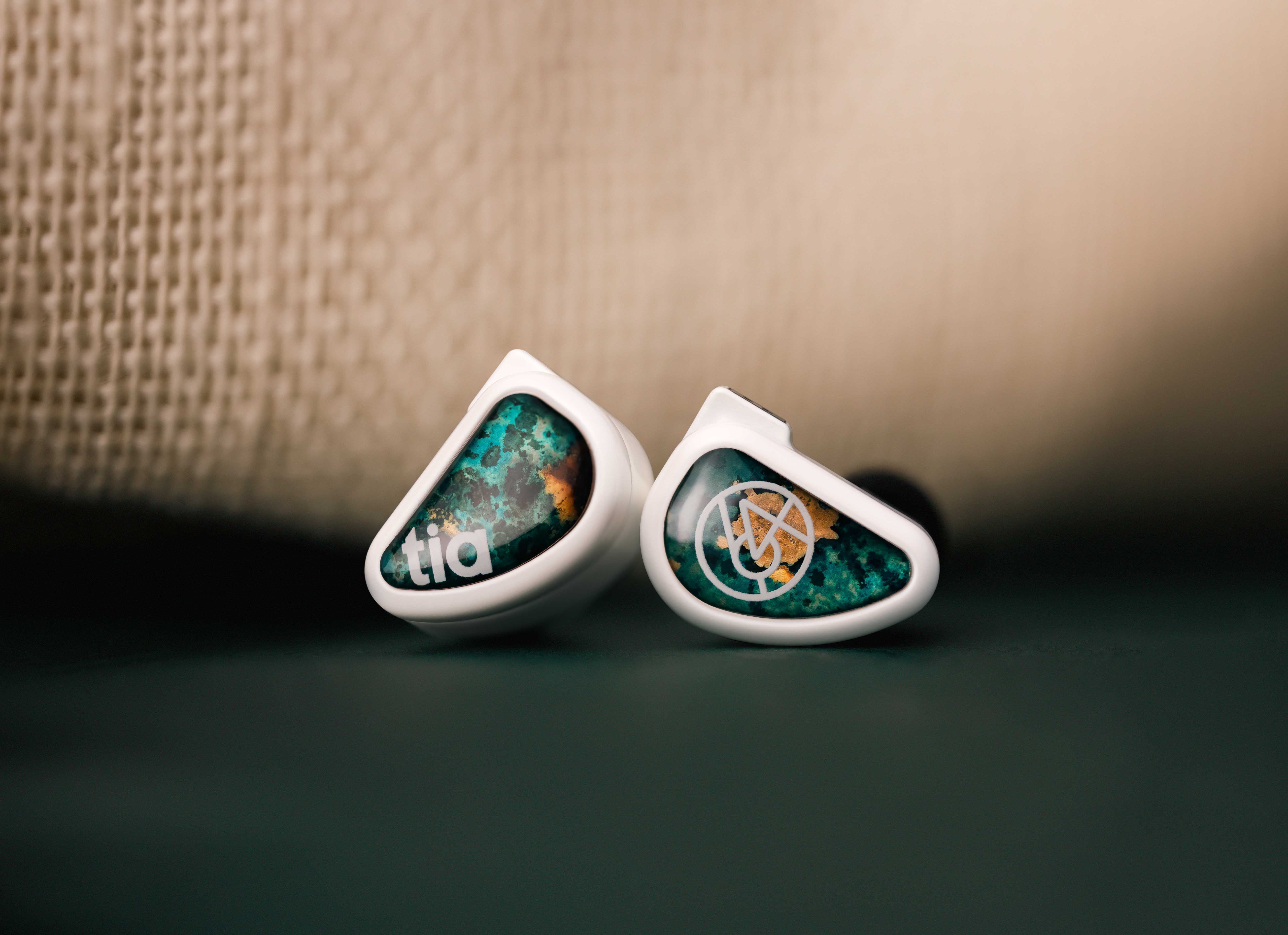 64 Audio Fourté Blanc | Headphone Reviews and Discussion - Head-Fi.org