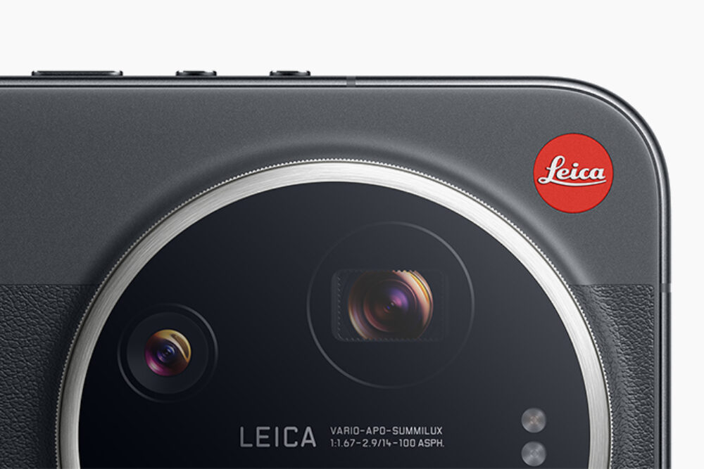 Xiaomi's 17 Ultra Leica Edition Has a Physical Zoom Ring Built