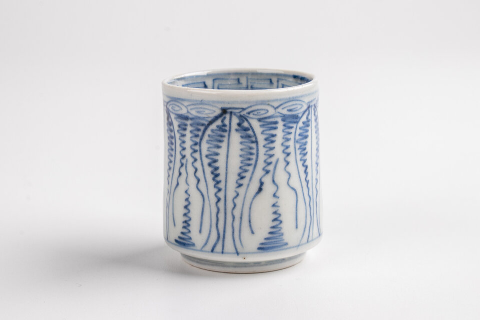 古伊万里 染付よろけ文酢猪口 覗き猪口 1客 江戸後期 | iichi 日々の