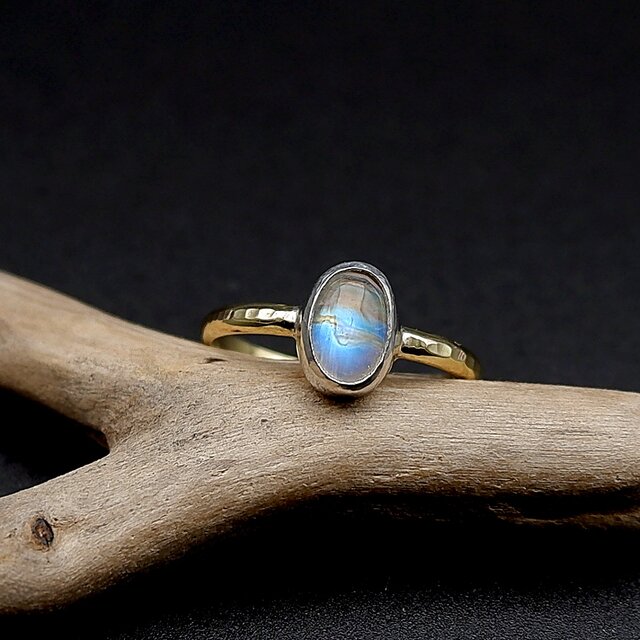 レインボームーンストーンのリング 11.5号 ～真鍮と銀の指輪～ 天然石