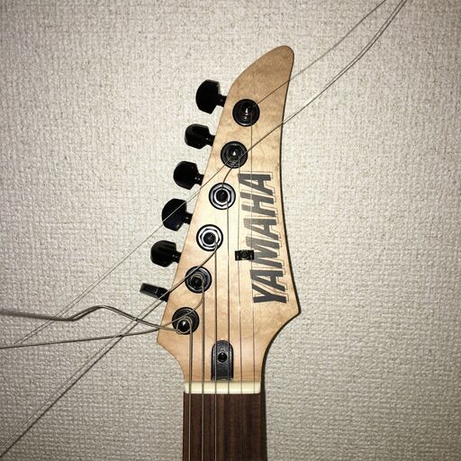 YAMAHA ヤマハ RGX221DH エレキギター 赤 黒 (ワンバイワン) 札幌の