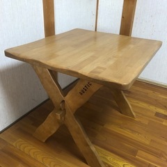 カリモク RUSTIC ダイニングテーブルの中古が安い！激安で譲ります