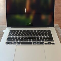 ほぼ新品・充放電3回】MacBook Air M4 15インチ 24GB/1TB シルバー