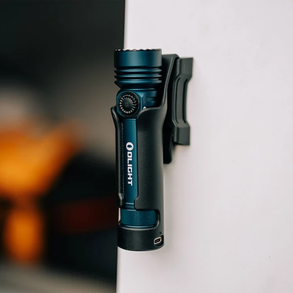 Seeker 4 Pro 高出力懐中電灯 4600ルーメン 強力EDCライト Type-C充電