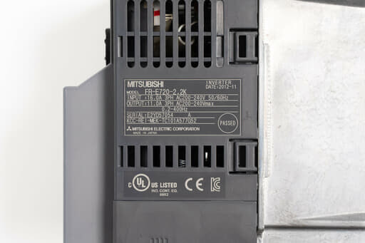 三菱 インバータ FR-E720-2.2K (通電時間10752h・FR-A7NC) | 保守部品.com