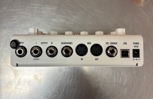 Gear Hunter | IK Multimedia - TONEX-WHITE