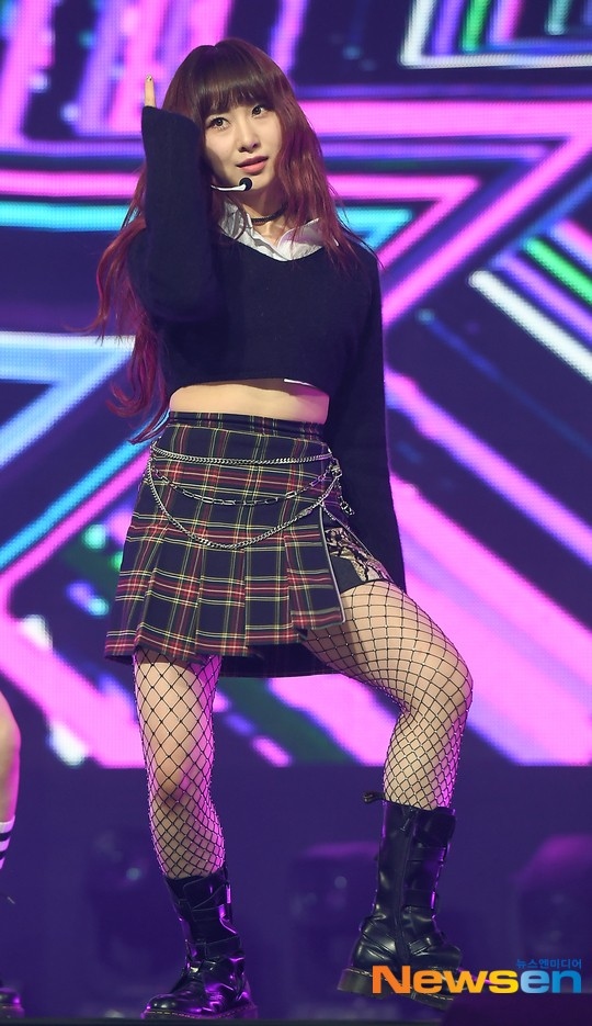 PHOTO】MAMAMOO ムンビョル＆Rocket Punch＆今月の少女（LOONA）ら、2