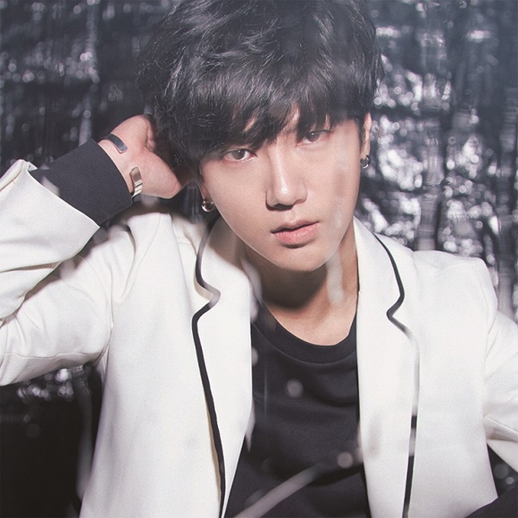 SUPER JUNIOR イェソン、日本2ndシングル「Splash／愛してるって言え