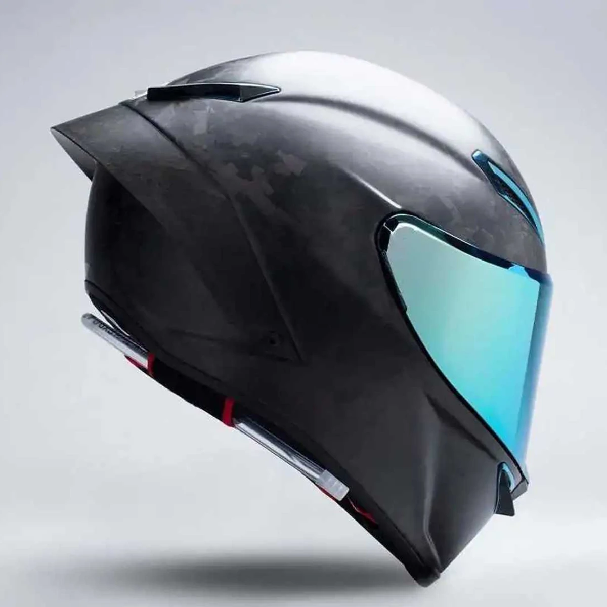 AGV's Pista GP RR Futuro Helmet Is Dripping In Style And Tech