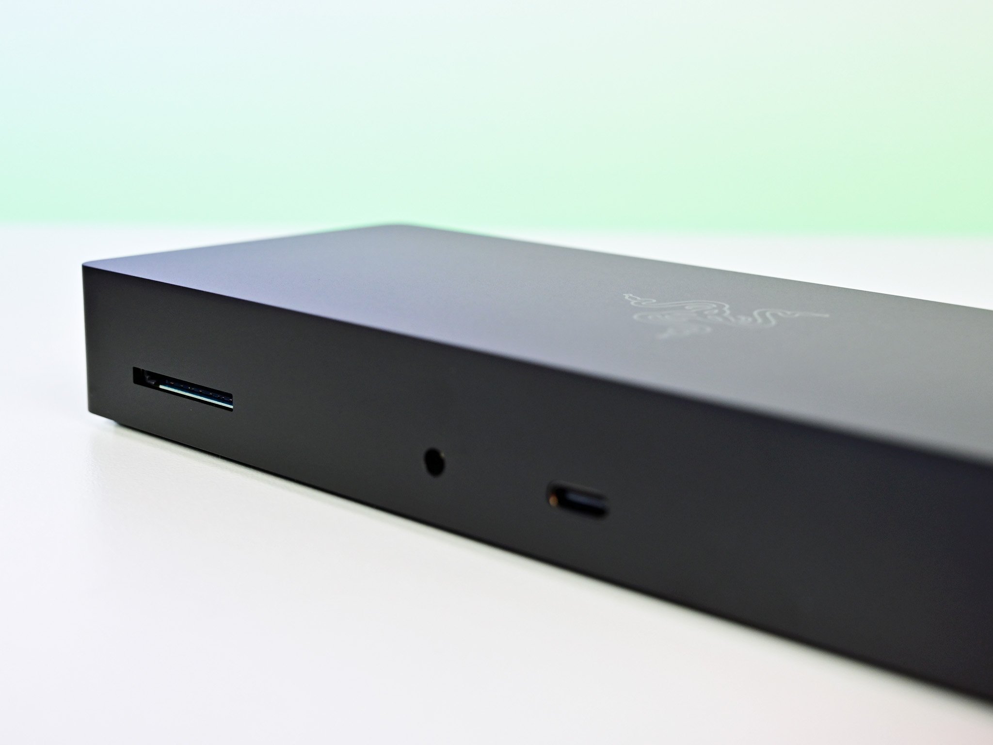 Razer Thunderbolt 4 Dock ドッキングステーションRazer Thunderbolt