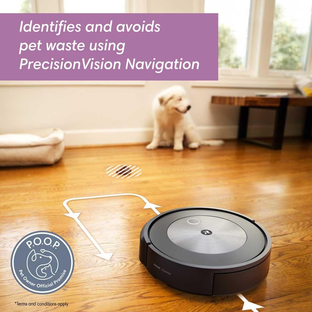 Roomba® j7 Robot Vacuum | iRobot®