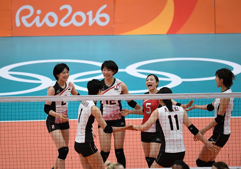 リオ五輪 バレーボール女子準々決勝：日本、米国にストレート負けで