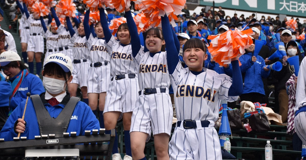 盗撮に悩むチアリーダー 衣装変更に戸惑いも センバツ高校野球 | 毎日新聞