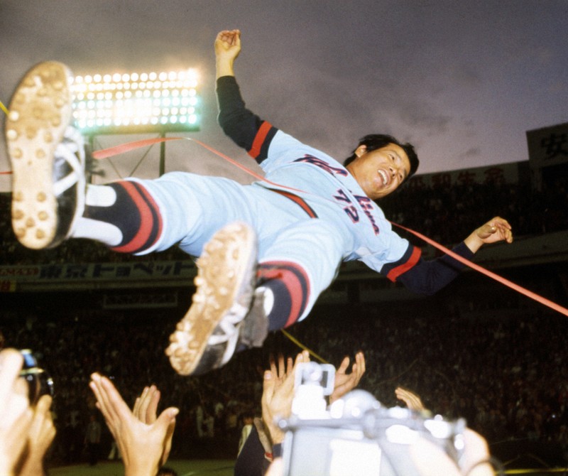 1975年、酔いしれた赤ヘル旋風 「市民球団」広島カープの初優勝 | 毎日新聞