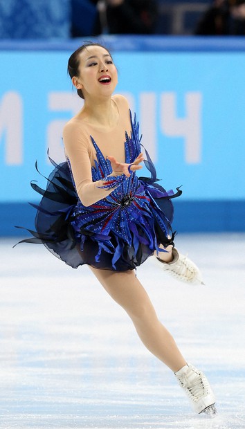 フィギュアスケート 衣装に決まりは？ 華やかな世界の舞台裏 | 毎日新聞