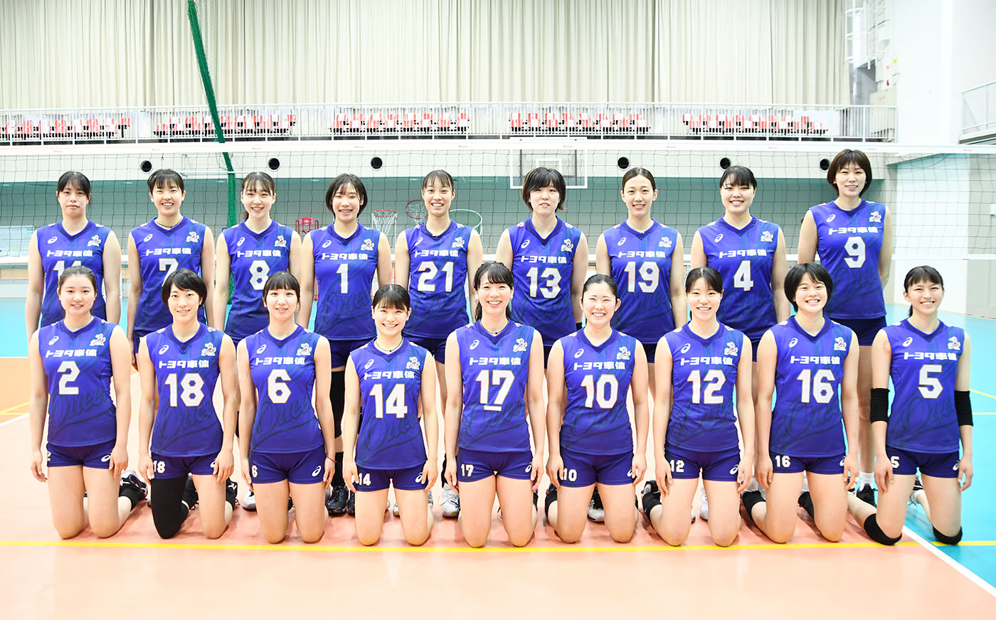 トヨタ車体クインシーズ｜第70回黒鷲旗バレー | 毎日新聞