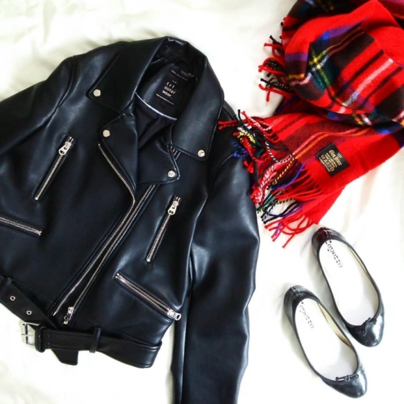 ZARAのライダースジャケットが大人気！コーデの格上げにもぴったり