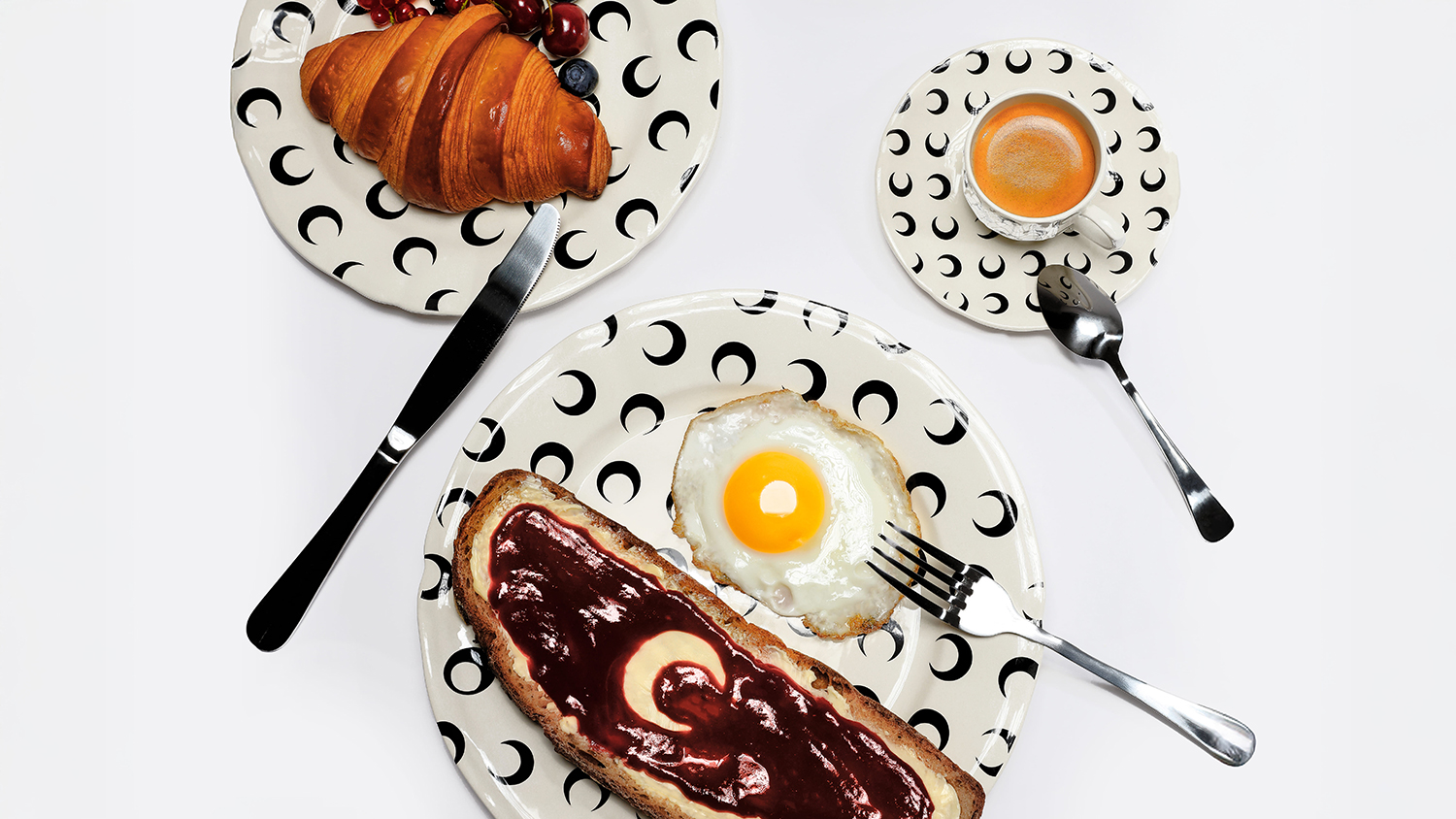 Marine Serreと老舗陶器メーカー・Faïencerie de Gienがコラボレーション