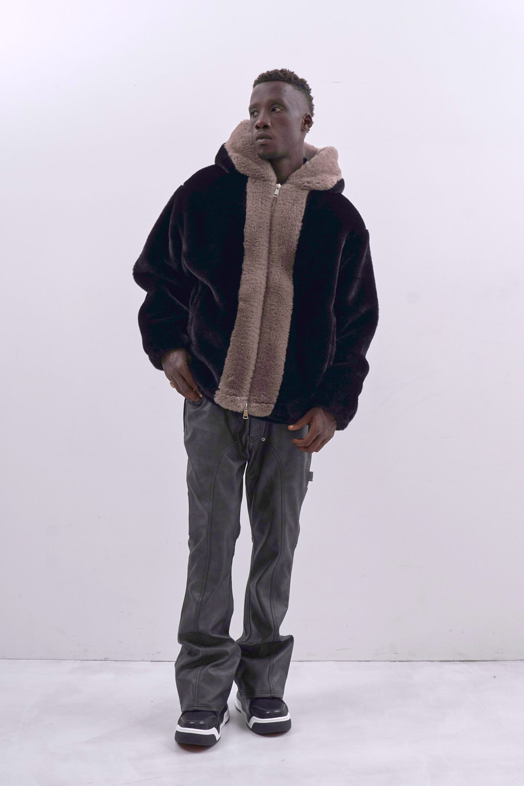 FAUX FUR JACKET - BLACK - MLVINCE