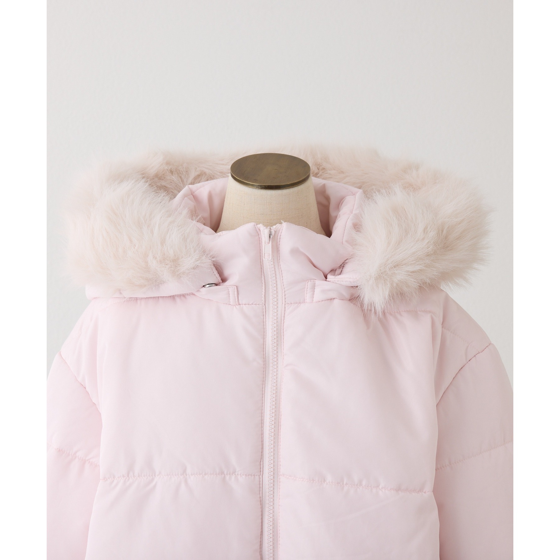 ファー付きショートフェイクダウン | ファッション通販サイト NUGU