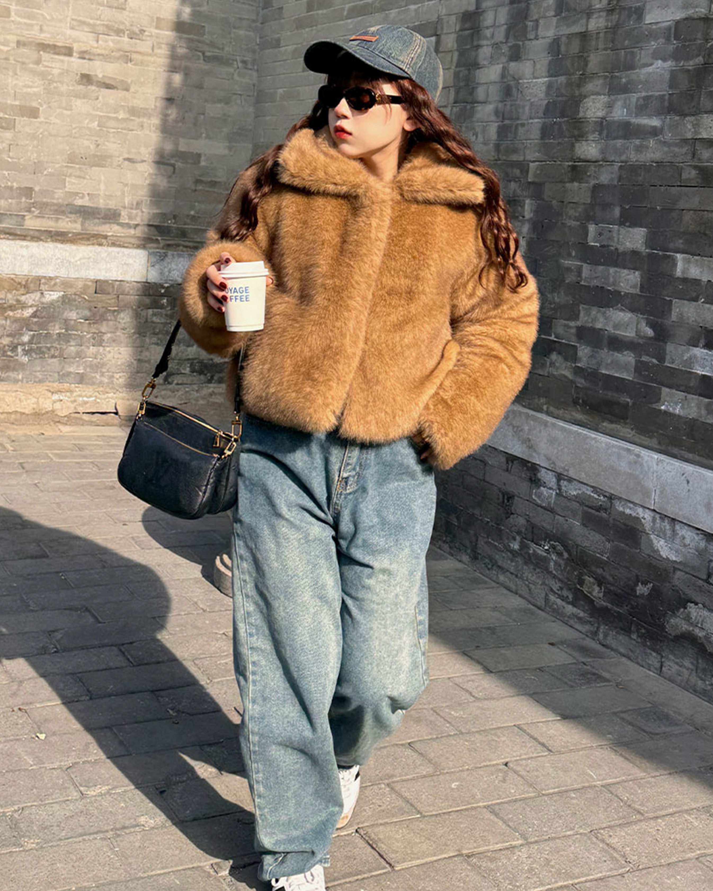 ORIGINAL)カラーファージャケット(ブローチセット) | ファッション通販