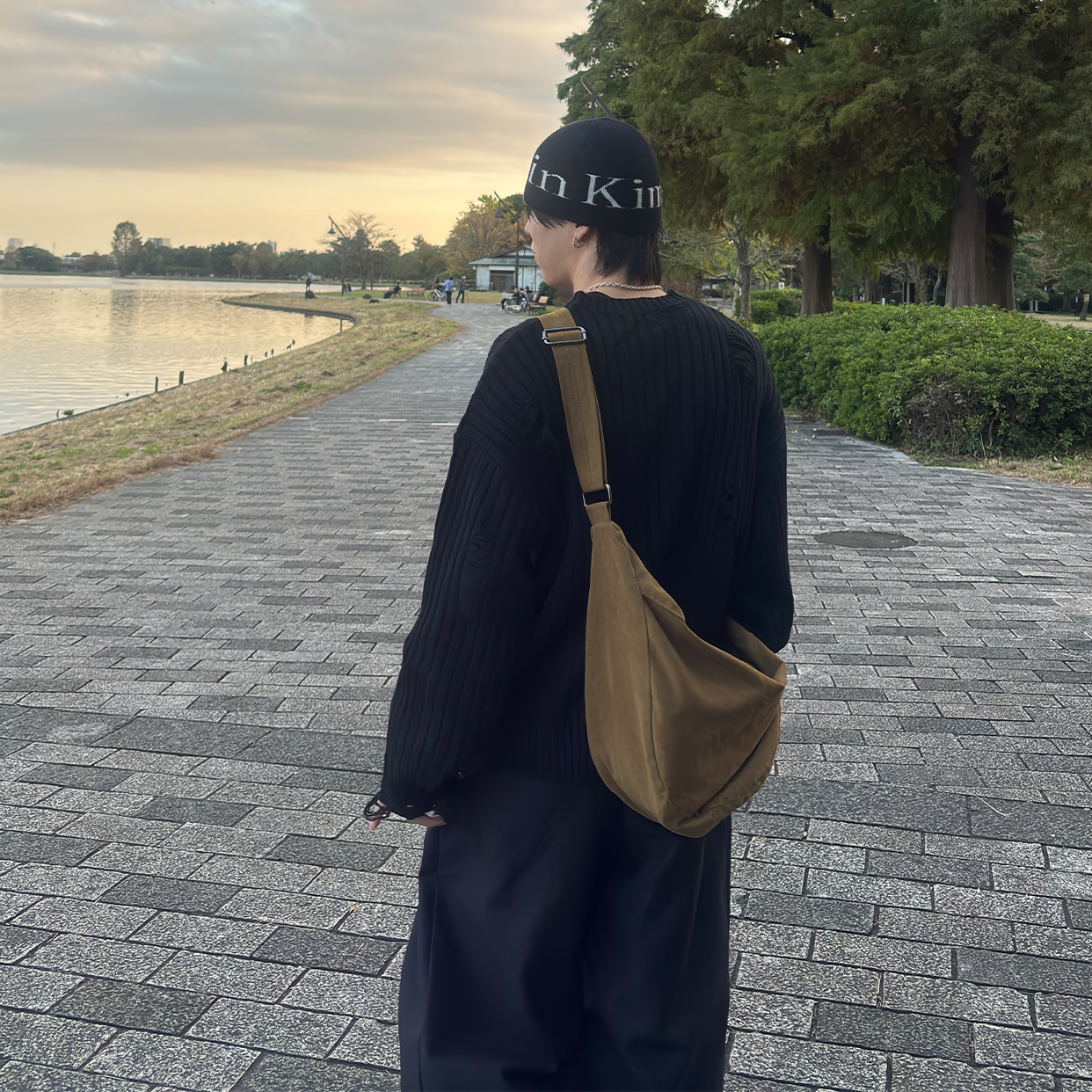 ユニセックス) スエードイージークロスバッグ | ファッション通販